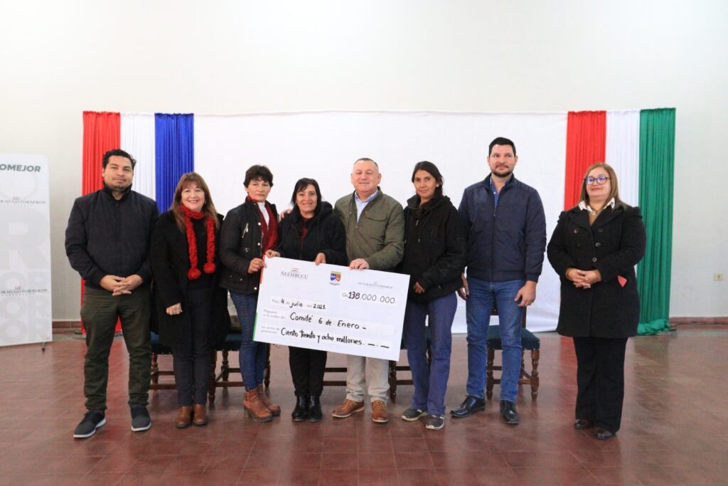 Ñeembucú apuesta al desarrollo agrícola con producción de semillas certificadas y entrega de plantines de cebolla