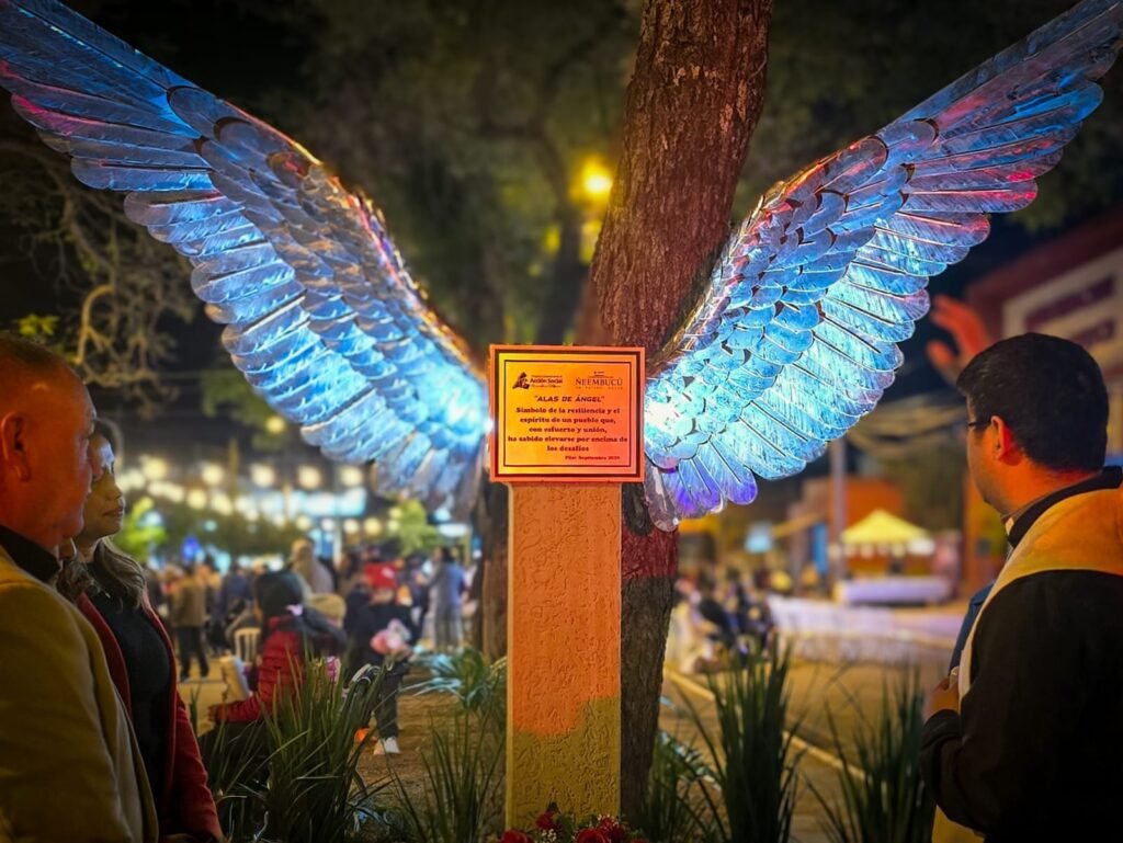 Inauguración de la obra artística “Alas de Ángel” en Pilar, impulsada por el Programa Departamental de Acción Social.