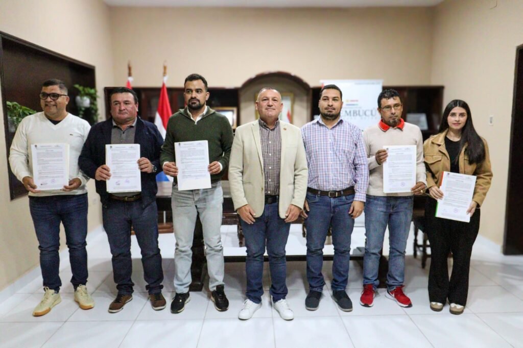 Gobernación de Ñeembucú refuerza obras e inversiones en Pilar